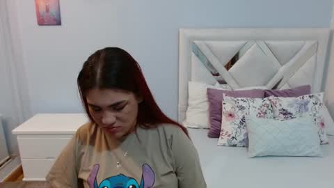 Snapshot of kyliiebaker chatting on June 24, 2026, 11:42 am Kylie online show from June 24, 2026, 11:42 am