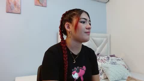 Snapshot of kyliiebaker chatting on July 5, 2026, 12:12 pm Kylie online show from July 5, 2026, 12:12 pm