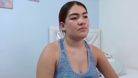 Snapshot of kyliiebaker chatting on July 17, 2026, 10:44 am Kylie online show from July 17, 2026, 10:44 am