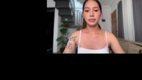 kyll_collins online show from July 2, 2026, 6:19 am