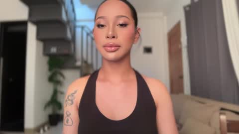kyll_collins online show from July 28, 2026, 1:23 am