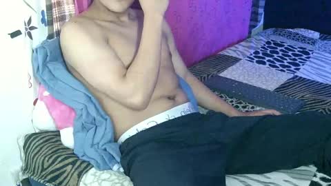 kym629357 online show from November 30, 2025, 7:18 pm