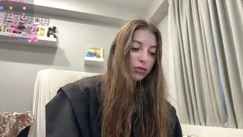 Selena online show from June 27, 2026, 2:16 am