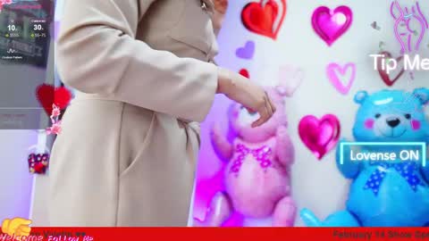 Kyomi online show from February 11, 2025, 3:51 pm