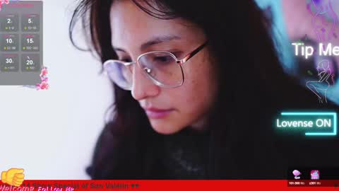 Kyomi online show from February 12, 2025, 1:16 pm