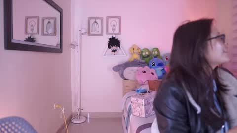 Kyomi online show from September 11, 2025, 1:11 pm