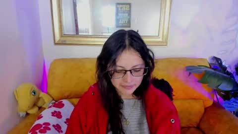 Kyomi online show from April 24, 2026, 1:13 pm