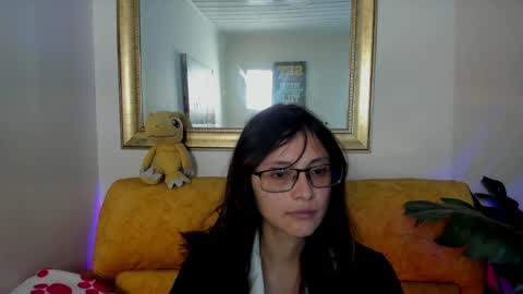 Snapshot of kyomi_chang chatting on May 11, 2026, 12:55 pm Kyomi online show from May 11, 2026, 12:55 pm