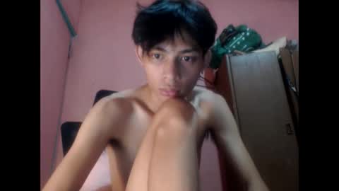 Snapshot of kyoshi_19 chatting on June 1, 2026, 10:06 am kyoshi_19 online show from June 1, 2026, 10:06 am
