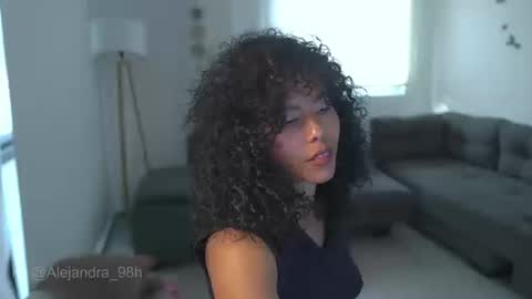 Snapshot of kyria__1 chatting on September 8, 2025, 10:09 pm schedule 300 pm - 1100pm colombia time online show from September 8, 2025, 10:09 pm