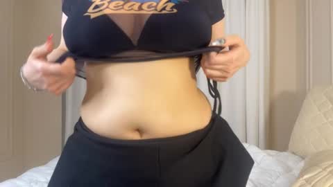 lina online show from October 14, 2025, 11:16 pm