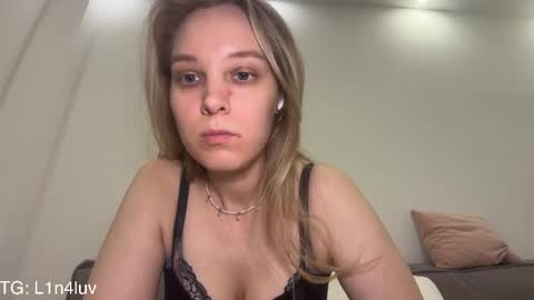 Snapshot of l1n4luv chatting on June 8, 2026, 7:03 pm lina online show from June 8, 2026, 7:03 pm