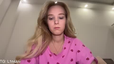 lina online show from June 23, 2026, 7:01 pm