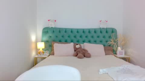 Margo  online show from September 10, 2025, 9:26 pm