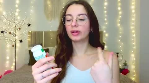 Margo  online show from February 3, 2026, 2:44 pm