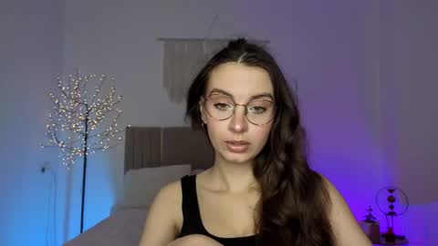 Margo  online show from February 16, 2026, 2:13 pm