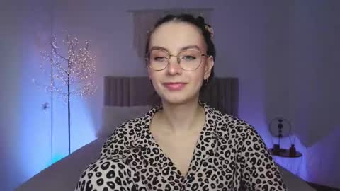 Margo  online show from March 16, 2026, 2:32 pm