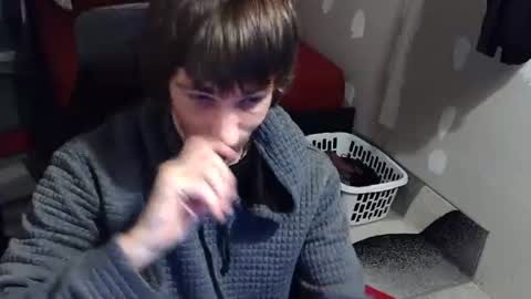 l1v1nth3dr3am online show from January 15, 2026, 5:49 pm