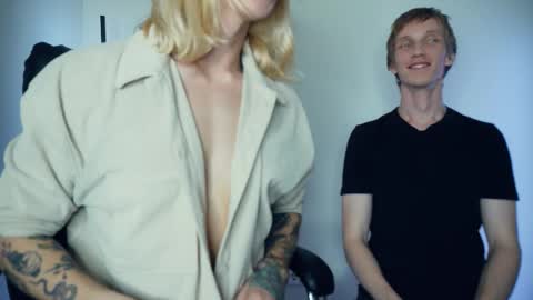 Adonis online show from October 3, 2025, 7:05 am