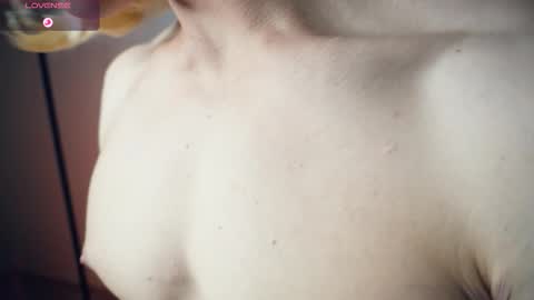 Adonis online show from October 29, 2025, 6:04 am