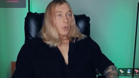 Adonis online show from December 20, 2025, 7:37 am