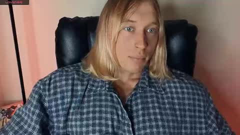 Snapshot of l_adonis_l chatting on April 15, 2026, 8:54 am Adonis online show from April 15, 2026, 8:54 am