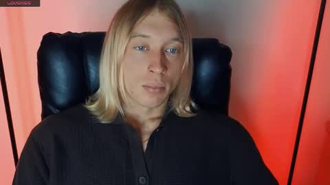 Snapshot of l_adonis_l chatting on April 20, 2026, 8:39 am Adonis online show from April 20, 2026, 8:39 am