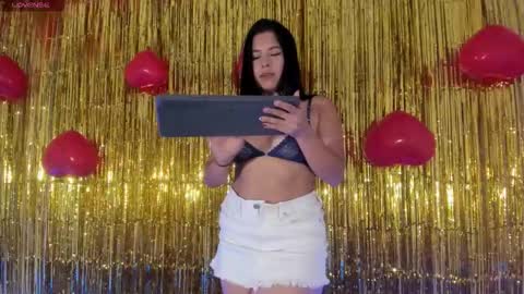 Victoria  online show from February 12, 2026, 9:32 pm