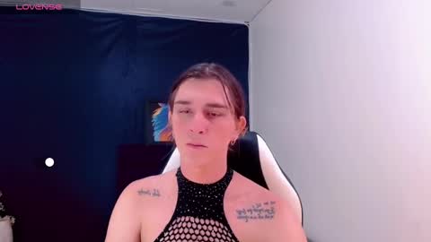 AriSaray online show from February 22, 2025, 8:09 pm