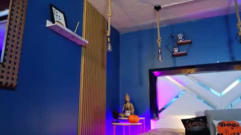 Snapshot of laady_brownn chatting on October 10, 2025, 11:31 am Cris online show from October 10, 2025, 11:31 am