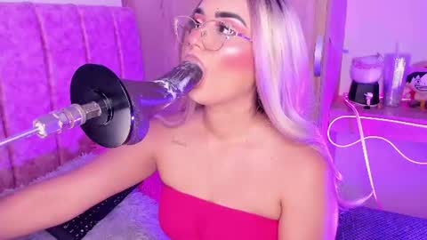 lana  foxx Model  independient online show from July 24, 2026, 11:36 pm