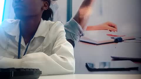 Snapshot of labimbo chatting on March 1, 2025, 8:02 am labimbo online show from March 1, 2025, 8:02 am