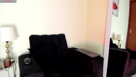 lace_victoria online show from July 5, 2026, 6:04 pm