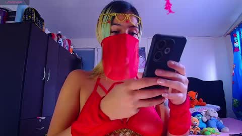 Snapshot of lacolombiana_bitch chatting on June 4, 2026, 7:53 pm Valentina online show from June 4, 2026, 7:53 pm