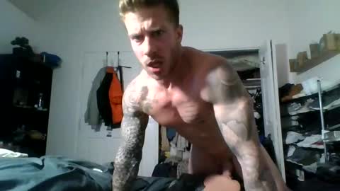 Snapshot of lacrioxcum18 chatting on February 26, 2025, 5:53 am lacrioxcum18 online show from February 26, 2025, 5:53 am