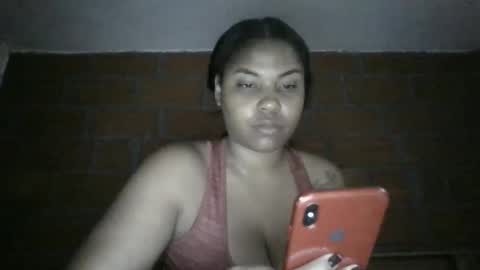 Snapshot of ladahear_ chatting on January 11, 2025, 2:36 pm Akyra online show from January 11, 2025, 2:36 pm