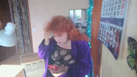 LadaMay online show from November 17, 2025, 9:48 am