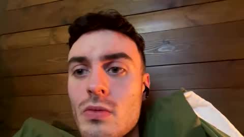 ladiesman217199719 online show from November 7, 2025, 10:10 pm