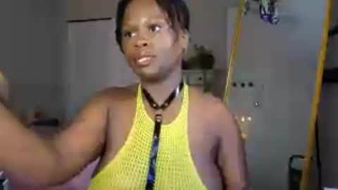 Snapshot of ladiosa_selene chatting on July 13, 2026, 11:18 pm La Diosa Selene online show from July 13, 2026, 11:18 pm
