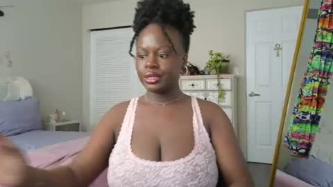 Snapshot of ladiosa_selene chatting on July 19, 2026, 8:56 pm La Diosa Selene online show from July 19, 2026, 8:56 pm