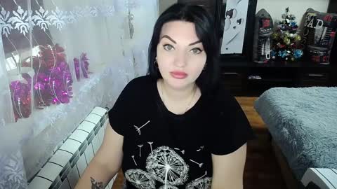 lady_boom_ online show from January 13, 2025, 7:32 am