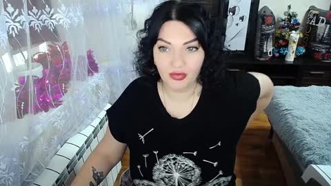 lady_boom_ online show from January 17, 2025, 9:06 am