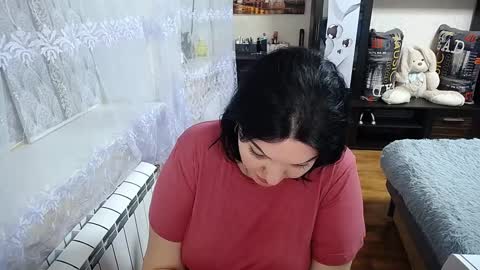 lady_boom_ online show from January 29, 2025, 8:04 pm