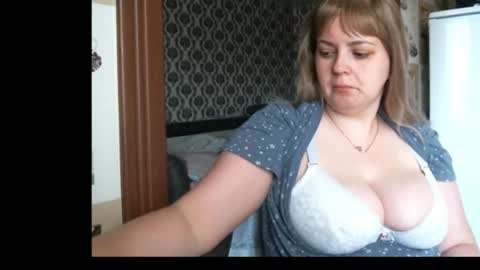 Snapshot of lady_cute_cat chatting on June 10, 2026, 3:07 am lady cute cat29 online show from June 10, 2026, 3:07 am