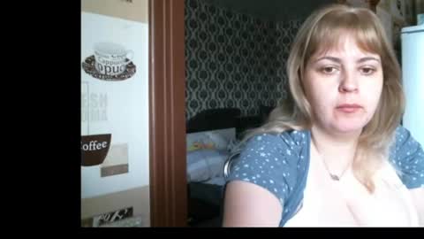 Snapshot of lady_cute_cat chatting on June 18, 2026, 2:34 am lady cute cat29 online show from June 18, 2026, 2:34 am