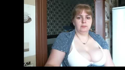 Snapshot of lady_cute_cat chatting on July 8, 2026, 2:49 am lady cute cat29 online show from July 8, 2026, 2:49 am