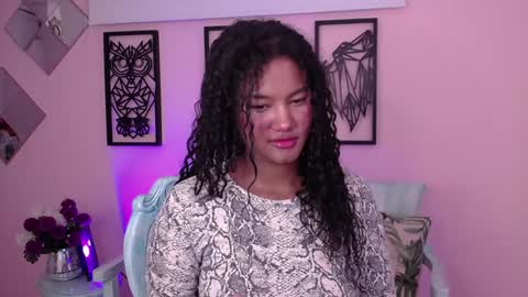 Karla - Instagram   lady karla1 online show from December 23, 2024, 8:47 pm