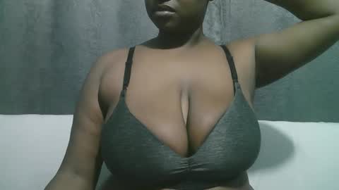 lady_dearra online show from October 7, 2025, 3:58 am