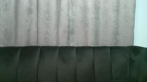 Snapshot of lady_dearra chatting on May 27, 2026, 1:57 am lady_dearra online show from May 27, 2026, 1:57 am