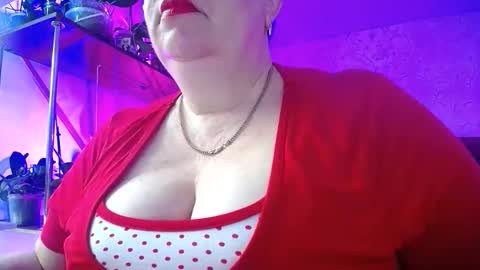 Lady Gloria online show from February 16, 2026, 5:25 am